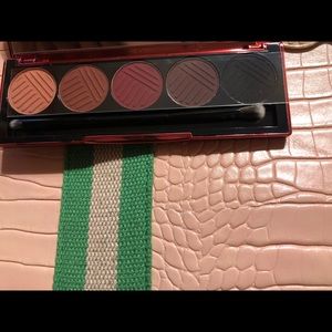Blueing Berries Eyeshadow Palette